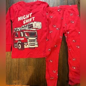 Never worn! Carter’s Pajama Set